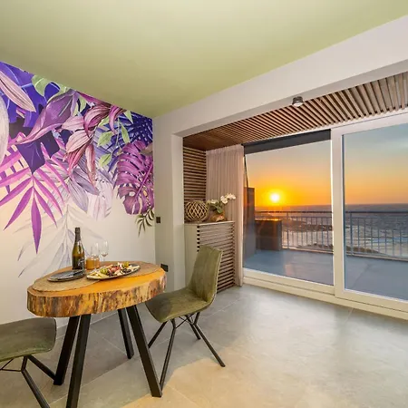 Salini Apartamento *