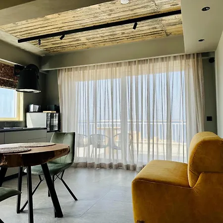 Salini Apartment