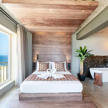 Salini Apartment