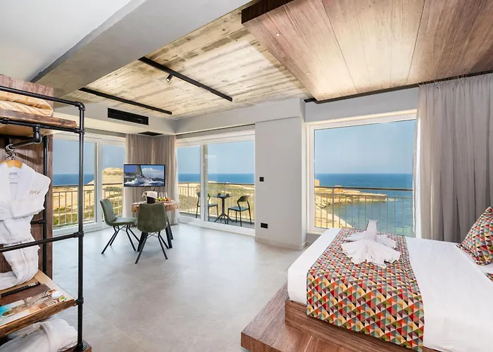 Salini * Zebbug (Gozo)